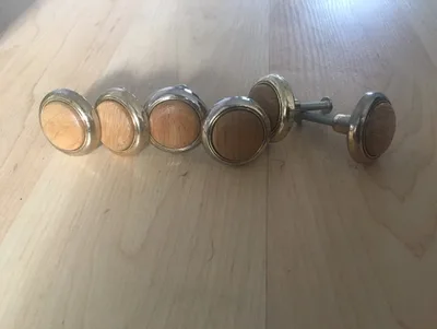 Knobs for dresser