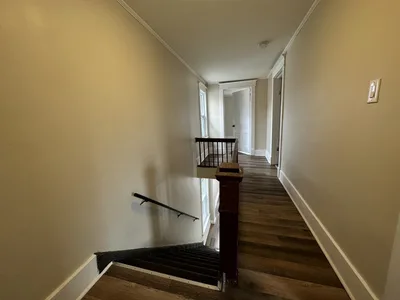 Bright & Charming 3-Bedroom Unit (A) in Belleville