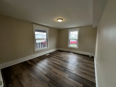 Bright & Charming 3-Bedroom Unit (A) in Belleville