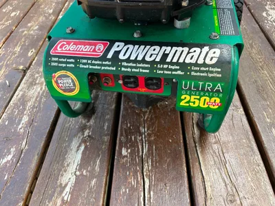 Coleman Powermate Ultra 2500 Generator