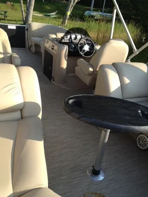 Legend Tri-Pontoon Boat For Sale