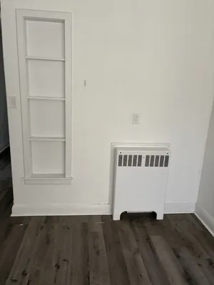 Bright 2-Bedroom Apartment in a Desirable Belleville Area