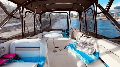 2007 RINKER FV250