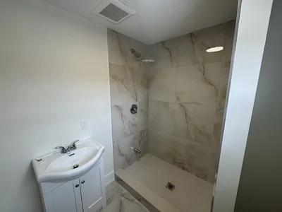 Bright & Charming 3-Bedroom Unit (A) in Belleville