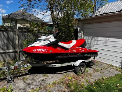 Seadoo 215 RXT Supercharged (3 Seater, 215HP)