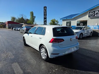 2018 Volkswagen Golf TSi S