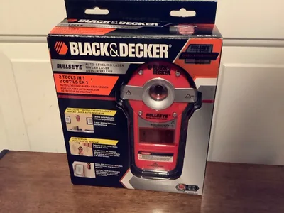 Black & Decker Bullseye Auto-Leveling Laser & Stud Sensor