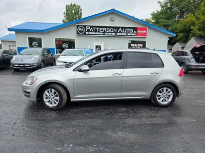 2016 Volkswagen Golf TSi S