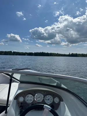 2008 Four Winns H183 fish and ski with trailer