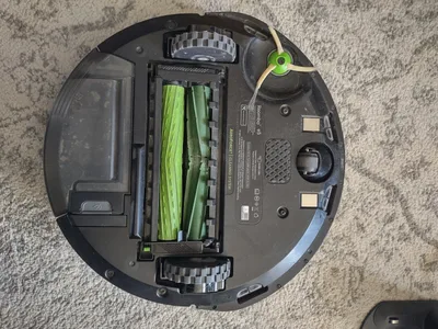 Roomba Vacuum