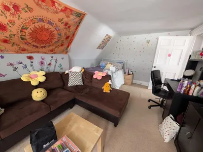 Room available for rent near Queen’s University