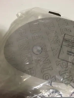 VICTORIA’S SECRET PINK - M 7/8 - NWT - SILVER GREY FLIP FLOPS