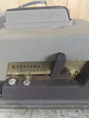 Keystone Automatic Slide Projector $35