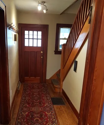 Mature grad beautiful room with separate entrance -  Oct  1