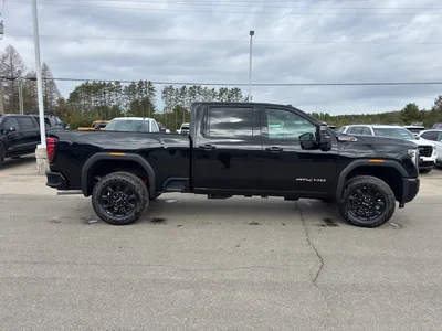 2026 GMC Sierra 2500HD AT4 Crew Cab Standard Box 4-Wheel Drive A