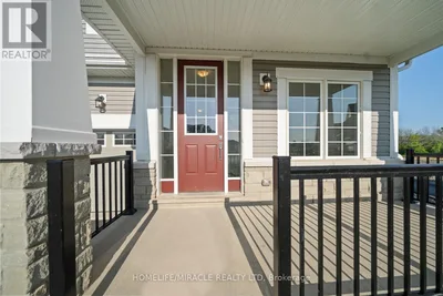 54 OAKMONT DRIVE Loyalist (Bath), Ontario
