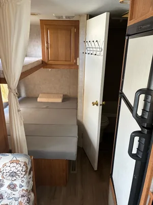 19ft Camper trailer 2005 Fleetwood Wilderness
