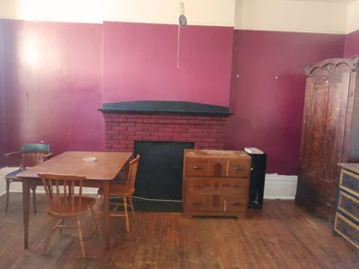 1 XLG Room DowntownKT, Male 50+ Only, Quiet All INCLUSIVE