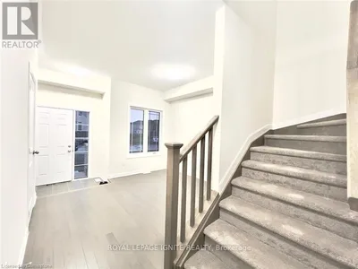 94 GOLF LINKS DRIVE Loyalist (Bath), Ontario
