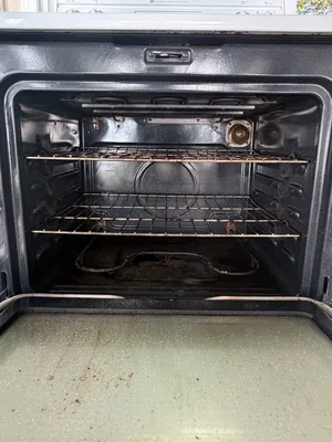 Maytag Stove  - Very nice condition $200 obo