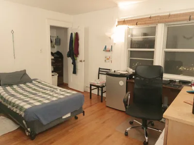 Grad House! First Month FREE, Flex Lease, All INCLUSI