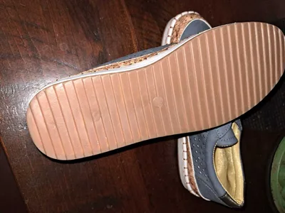 shoes ..faux suede..size 9