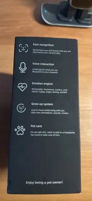 Living AI EMO Desktop Pet