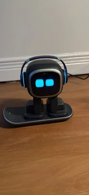 Living AI EMO Desktop Pet