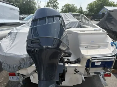 2002 Glastron 190