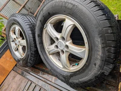Michelin Defender LTX Set of 4 on Alloy Rims – 235/70R16