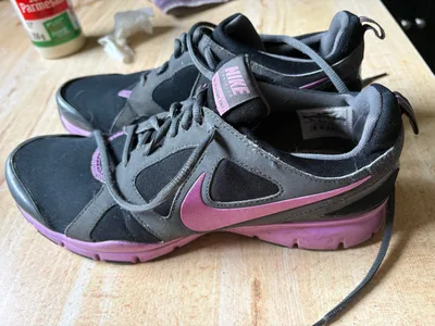 Nike shoes