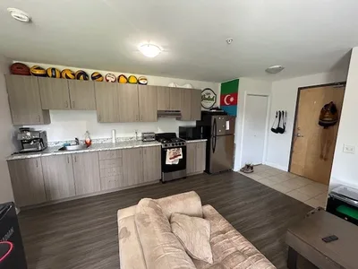 1 Bec 1 Bath Apartment - Central Kingston