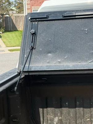 GMC trifold hard tonneau cover