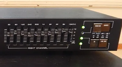 Pyramid 10 Band Stereo Equalizer