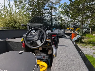 2014 Legend 16 Xterminator boat with a 2014 Mercury 40 ELPT