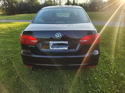 2013 Jetta 2.0 5-Speed Manual Clean Commuter Car