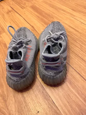 Adidas Yeezy Boost 350 V2 Beluga 2.0