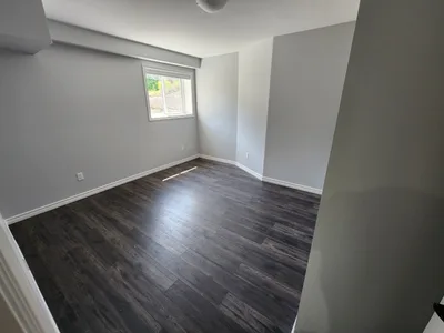 ALL-INCLUSIVE: Modern 2-Bed Garden Walkout with Private Yard