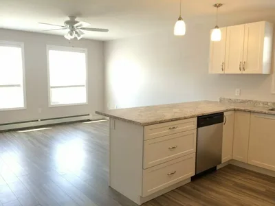 King St West and Union - Bedrooms for Rent