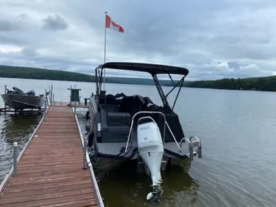 2025 Manitou Explore 24 Max Navigator