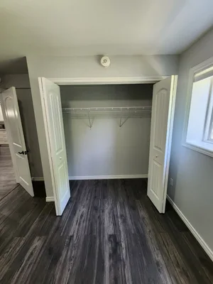 ALL-INCLUSIVE: Modern 2-Bed Garden Walkout with Private Yard