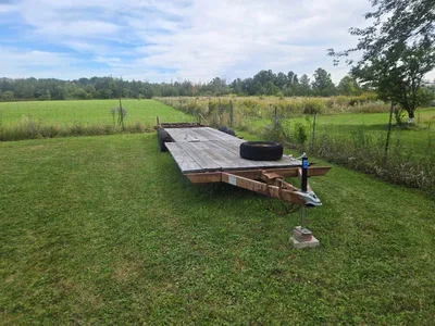 flat bed trailer