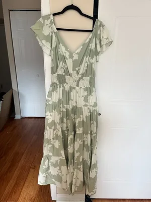 Green and white summer dress ( size lg)