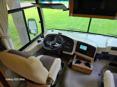 2005  Class A Holiday Rambler Admiral SE Motorhome