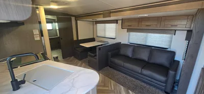 Shadow Cruiser Travel Trailer --NOT A PARK MODEL--
