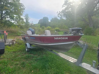 Lund 14' with 20hp engine and trailer