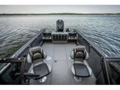 2027 Lund 2075 Fisherman Sport