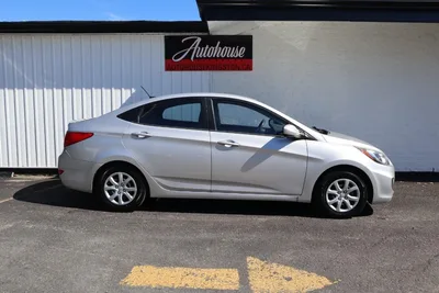 2013 Hyundai Accent GL ONLY 158,500 KM!