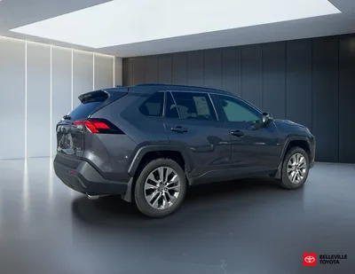 2024 Toyota RAV4 XLE PREMIUM ONE OWNER