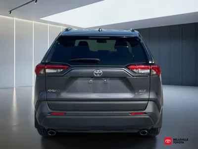 2024 Toyota RAV4 XLE PREMIUM ONE OWNER